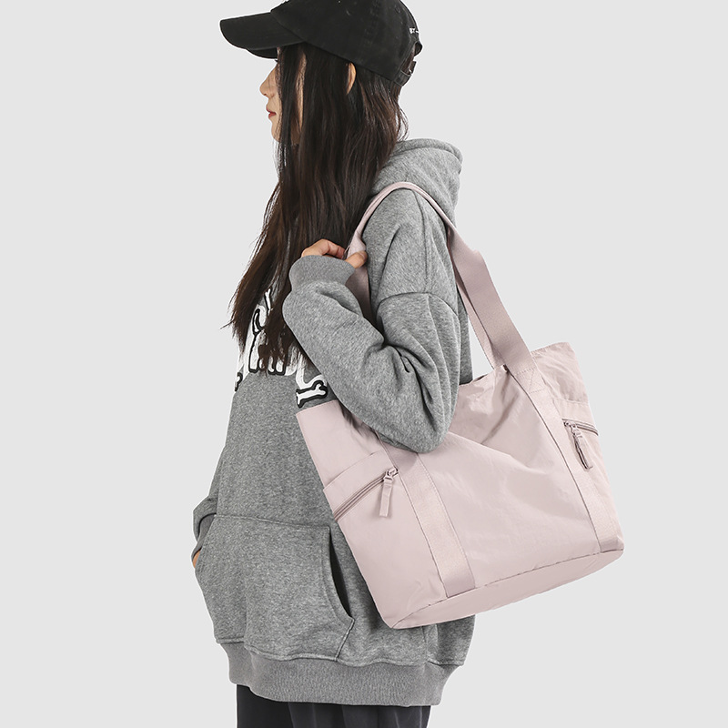 الجملة مخصصة حمل حقيبة شعار حق - مراجعة Women Bags Wholesale وسعره