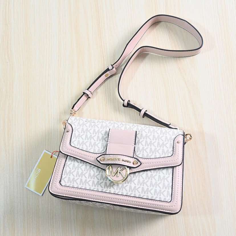 حقائب مايكل كورس الجديدة ذات ا - مراجعة Women Bags Mk وسعره
