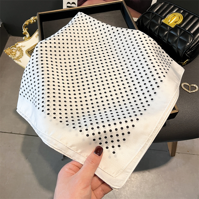 أوشحة مطبوعة جديدة فاخرة وشاح  - مراجعة Women Bags Wholesale وسعره
