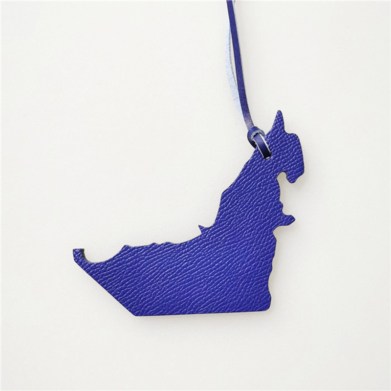 سلسلة مفاتيح جديدة من ماركة شه - مراجعة Women Bags Uae وسعره